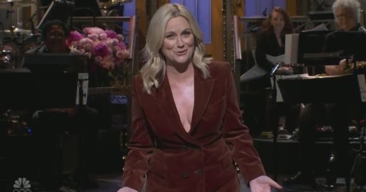 Amy Poehler Pays Tribute to ‘SNL’s 50th Anniversary