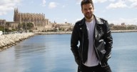 La nueva vida de Ricky Merino: de participar en 'OT 2017' a presentar 'realities' y protagonizar musicales