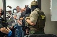 Diez mexicanos han muerto en operativos migratorios del ICE de EU: Cancillería