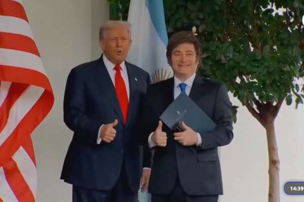 Trump recibió a Milei en la Casa Blanca, pero no habrá reunión a solas en el Salón Oval