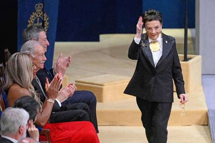 Graciela Iturbide y el MNA reciben en Oviedo el Premio Princesa de Asturias