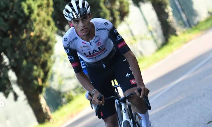 Isaac del Toro se alista para el Campeonato Nacional de Ciclismo de Ruta 2025 en Ensenada