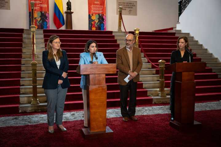 Gobierno y gremios trazan hoja de ruta frente a aranceles de EE. UU.