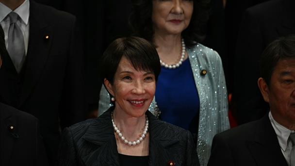 La conservadora Takaichi se convierte en la primera mujer en gobernar Japón