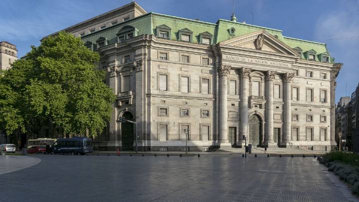 Banco Nación acelera llegada a Nasdaq para emitir deuda bajo legislación extranjera