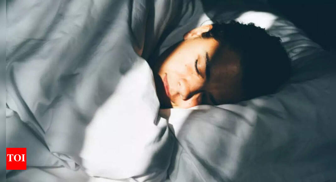 What is the 2-minute military sleep method? Does it work on today's restless minds?
