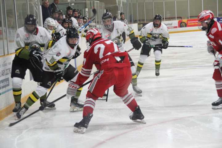 Powassan Voodoos showcase their comeback skills in Sudbury