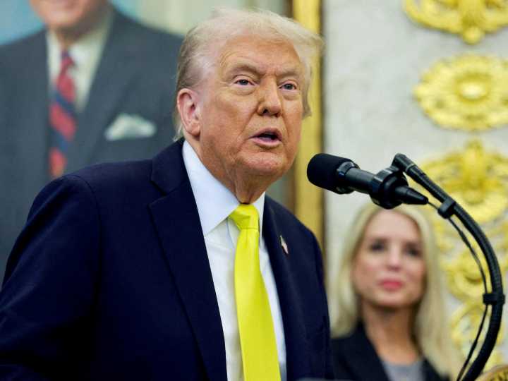 ¿Qué es una obstrucción parlamentaria o "filibuster"? La regla del Senado que Trump quiere eliminar para terminar con el cierre del gobierno