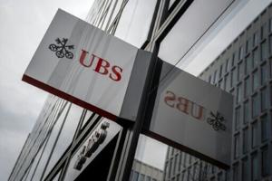 UBS beats expectations as claws backs provisions