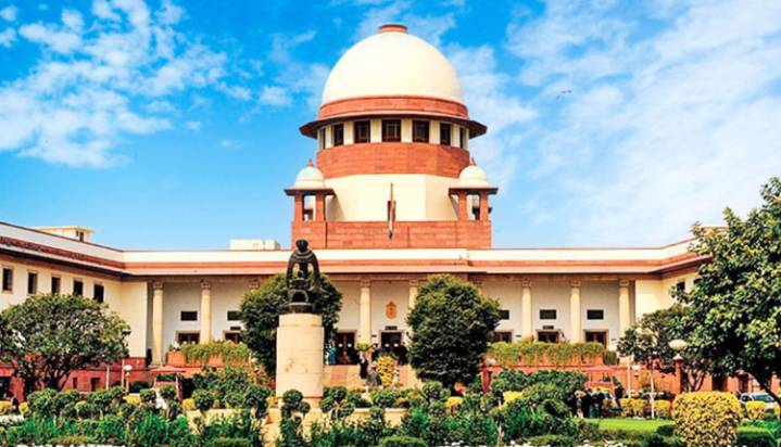 SC Grants 4-Weeks’ Time To Centre To Respond To Pleas Seeking Restoration Of J&K Statehood
