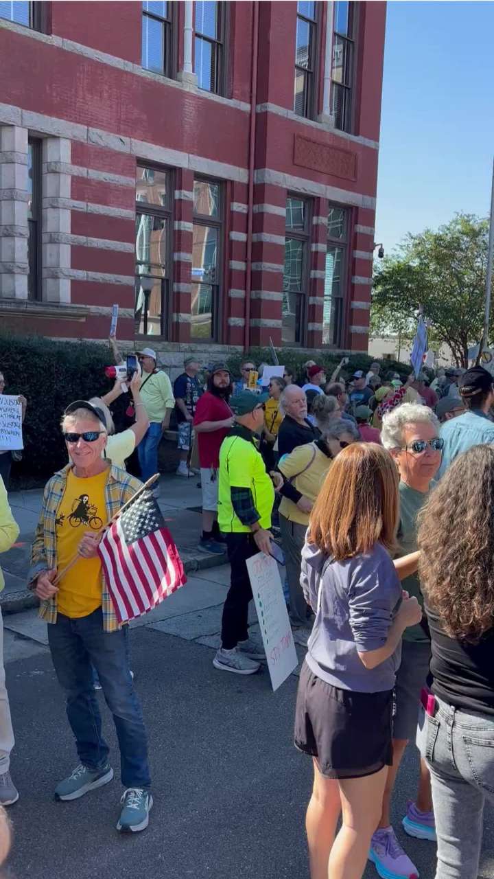 See the No Kings protest in downtown Wilmington