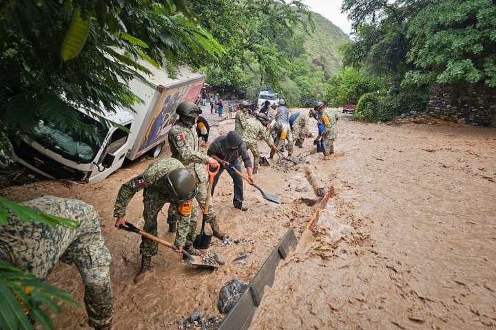 Las 60 horas de lluvia que inundaron el anillo central de México y dejaron más de 40 muertos y decenas de desaparecidos
