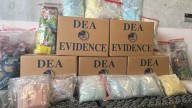 Análisis de cocaína y nuevas mezclas de fentanilo: una visita exclusiva a un laboratorio de la DEA en Florida