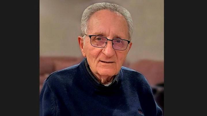 Warren Tackenberg, family man and former New Hyde Park village trustee, dies at 91