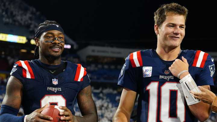 Four Studs, Four Duds From Patriots Statement Victory Over Bills