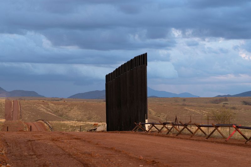 US awards $4.5 billion in border wall contracts, DHS says