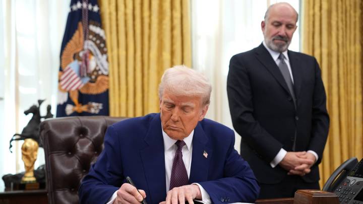 'On a scale of 0-10... the meeting was a 12': The US and China have agreed on a one-year trade truce after Trump's meeting with Xi Jinping, although Nvidia Blackwell wasn't on the table