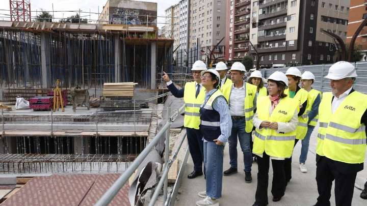 Las zonas tensionadas de Gijón serán la vía para recibir ayudas del Ministerio de Vivienda: "Alcaldesa, buenas noticias para tus vecinos", dice la ministra