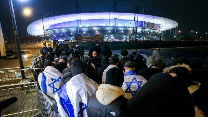 Israeli soccer fans prohibited from Birmingham Europa League game