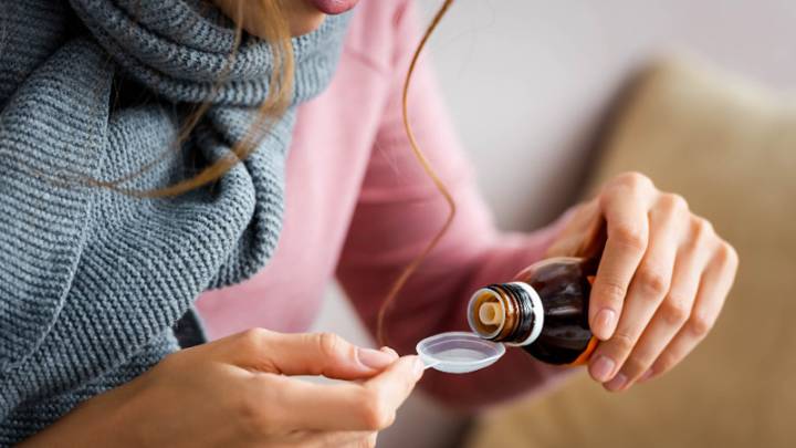 Doctor Warns Against Using Cough Syrups, Recommends Common Alternative Instead