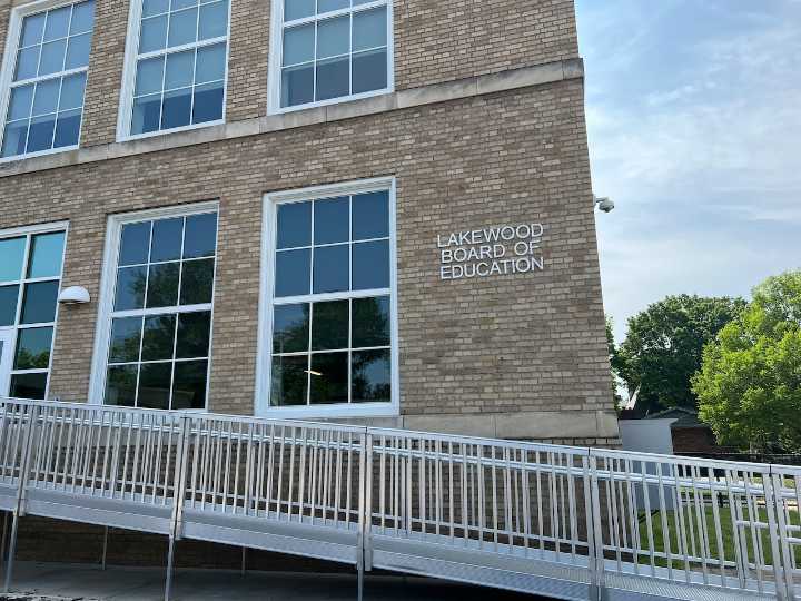 Parent group sues Lakewood school board over Lincoln Elementary School closure vote