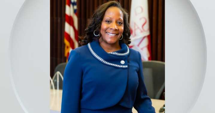 Maraskeshia Smith is first Black woman to be named Sacramento city manager