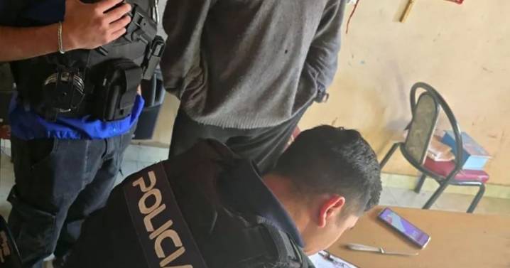 Investigan tenencia de material de abuso infantil en Neuquén: allanaron una casa por una alerta desde EE.UU.