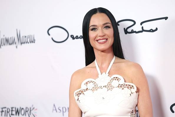 What Do You Buy Katy Perry for Her Birthday When You’re Justin Trudeau and It’s Been Two Weeks?