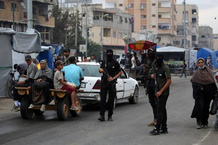 Hamas reasserts presence in Gaza Strip as ceasefire reaches third day