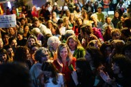 Cientos de feministas y activistas de la diversidad sexual en apoyo a Myriam Bregman