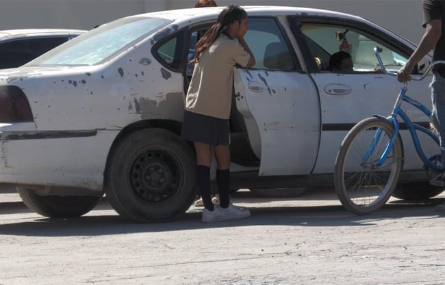 Ingresan a urgencias 3 estudiantes por ingerir medicamento controlado en secundaria de Múzquiz