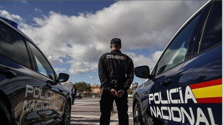 La Policía detiene a 30 personas por el abandono de sus hijos migrantes y fraude al sistema de protección de menores en Tarragona