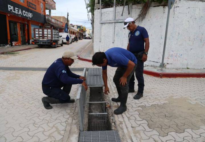 Isla Mujeres refuerza trabajos preventivos en esta temporada de lluvias