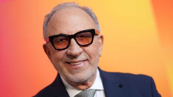 Premian a Emilio Estefan como “Productor del siglo”