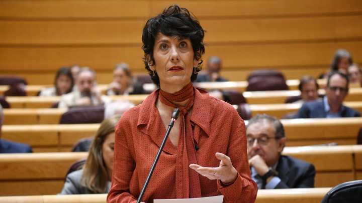 Elma Saiz defiende la subida de cuotas de autónomos: "Es la única manera de solucionar la brecha con los asalariados"