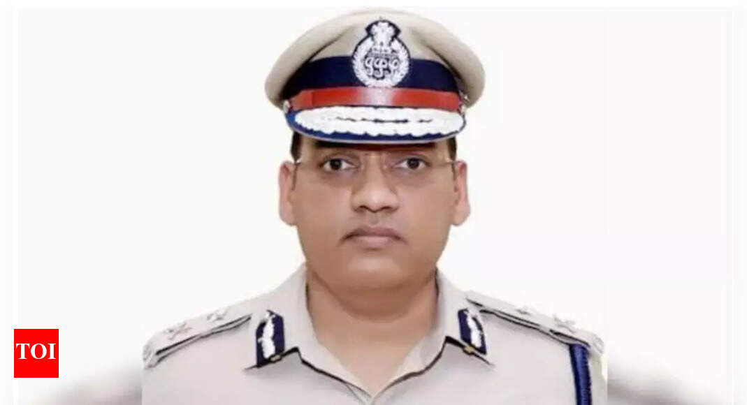Haryana officer suicide: 31-member committee gives 48-hours ultimatum to remove DGP, former Rohtak SP