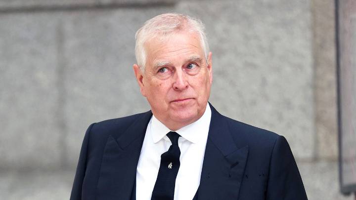 Public demands answers about Prince Andrew's unexplained wealth sources