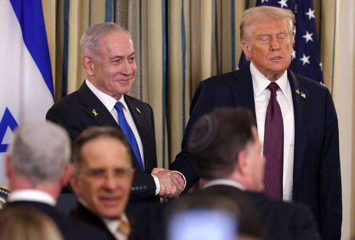 Column: Trump’s Gaza plan needs Israel’s neighbors to buy it