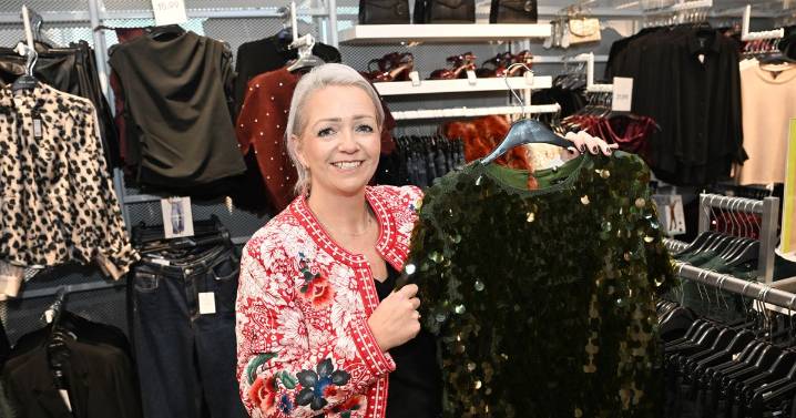 Style Squad surprise shoppers at The Centre, Livingston