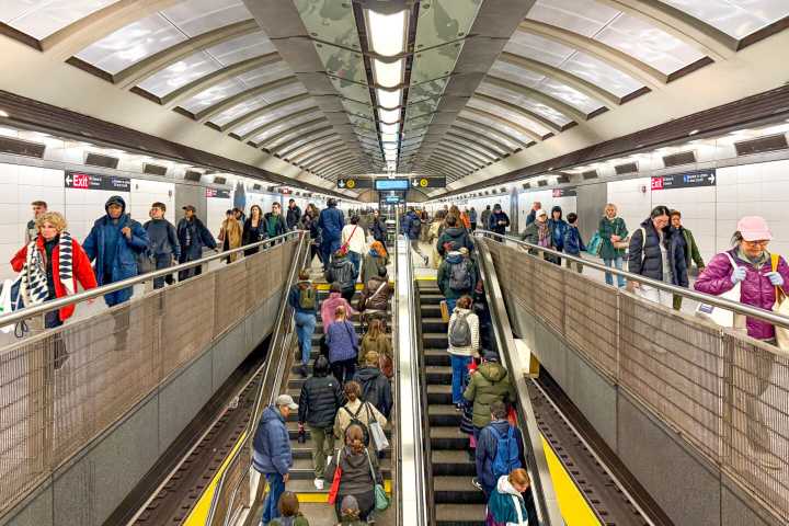 Blaming shutdown, DOT freezes funds for projects in New York