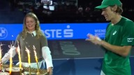 Alex de Minaur brings up 300th career win with dominant victory in Vienna
