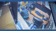 Security video shows five thieves burglarizing Duluth restaurant, lounge