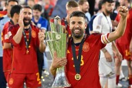 Jordi Alba anuncia su retirada
