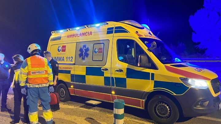Un joven resulta herido de gravedad tras caer desde el primer piso de una residencia universitaria de Madrid