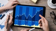 Nifty recovery fragile, pressure persists