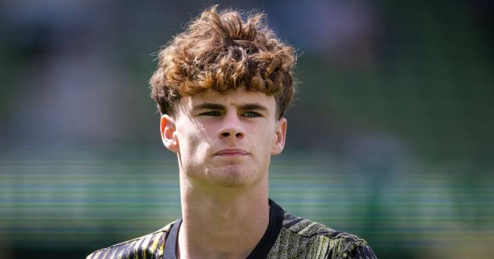 Daniel Farke drops huge hint over new Harry Gray contract at Leeds United