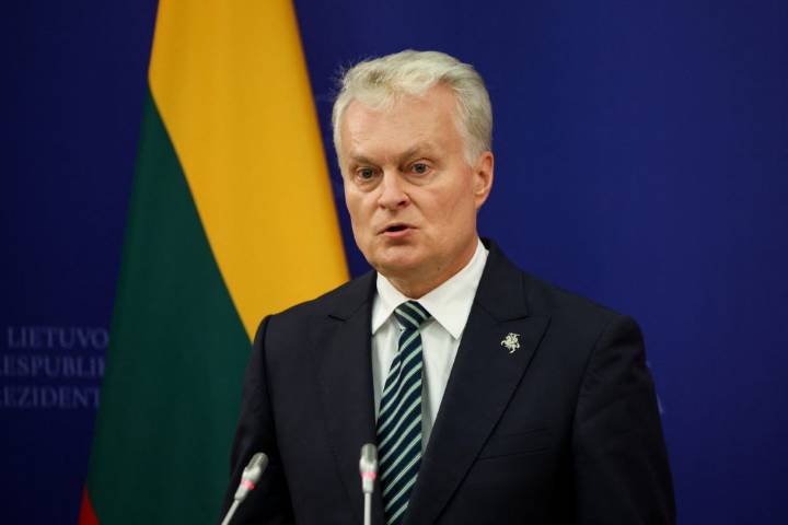 President of Lithuania says Russian military planes violated country's airspace