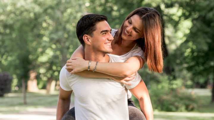 Cómo hacer que su relación dure y no morir en el intento: claves prácticas y datos científicos