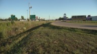 Teen dies in crash while fleeing police in Farmington