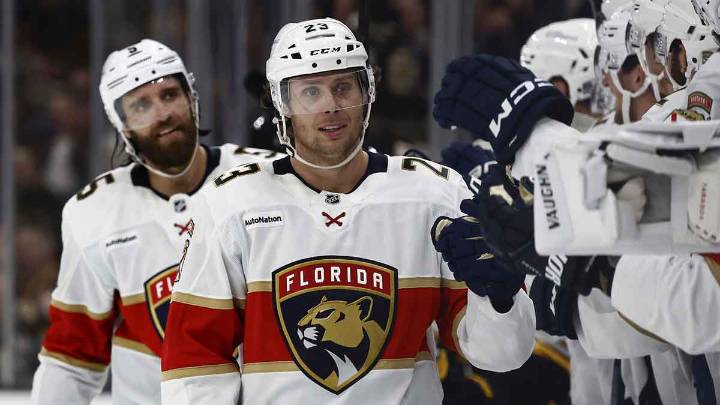 Panthers’ Carter Verhaeghe had a blast watching Brad Marchand ball out vs. Bruins